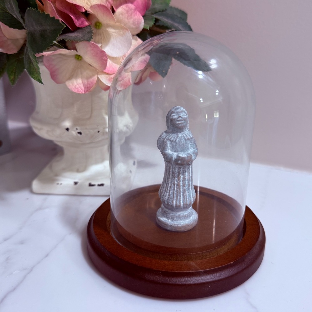 Isabel Bloom angel sculpture 1997 retired miniature figurine 2.5” w/ glass dome